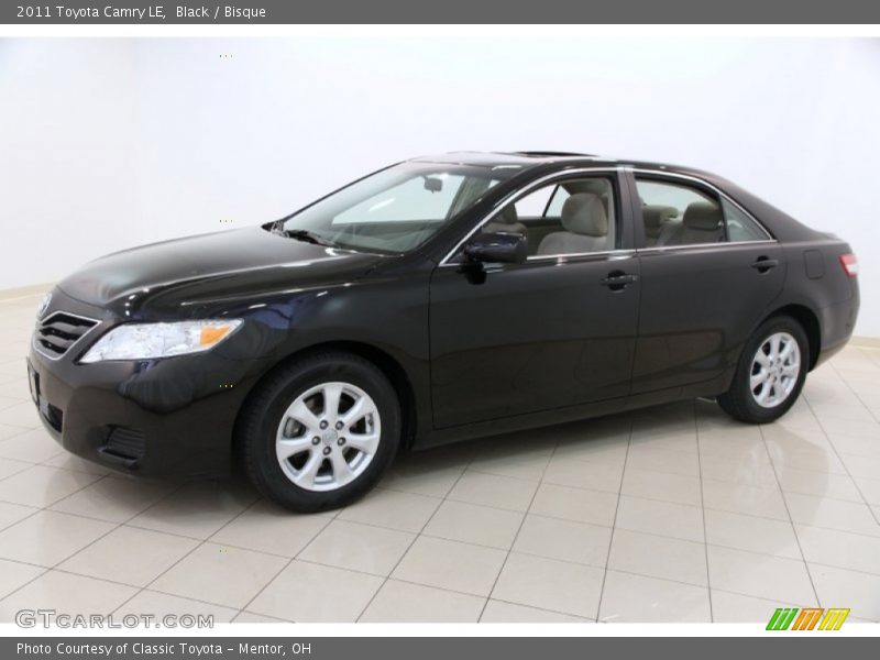 Black / Bisque 2011 Toyota Camry LE