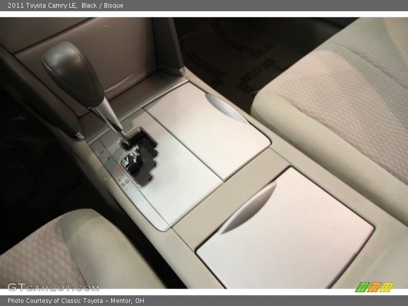 Black / Bisque 2011 Toyota Camry LE
