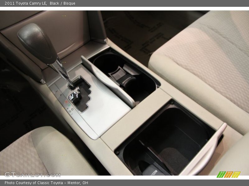Black / Bisque 2011 Toyota Camry LE