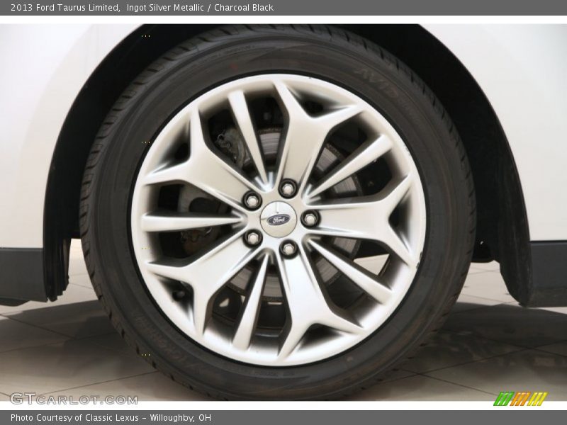 Ingot Silver Metallic / Charcoal Black 2013 Ford Taurus Limited