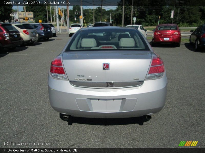 Quicksilver / Gray 2009 Saturn Aura XR V6