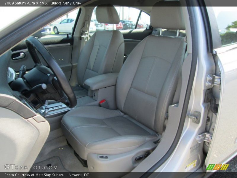 Quicksilver / Gray 2009 Saturn Aura XR V6