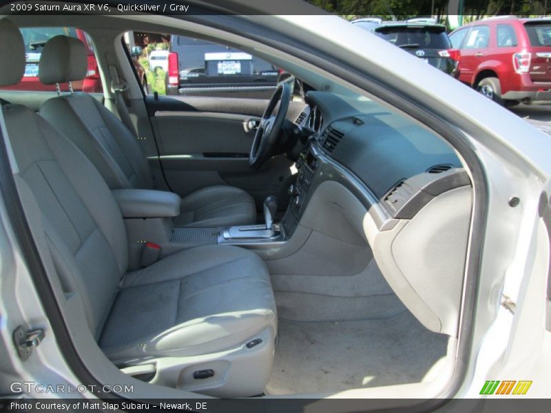 Quicksilver / Gray 2009 Saturn Aura XR V6