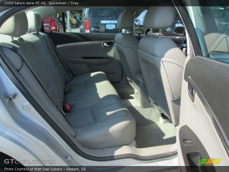 Quicksilver / Gray 2009 Saturn Aura XR V6