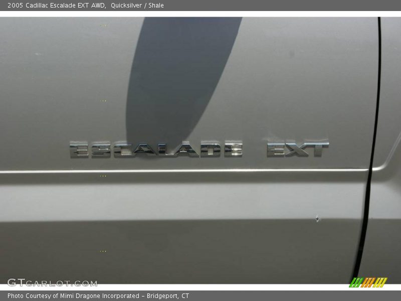 Quicksilver / Shale 2005 Cadillac Escalade EXT AWD