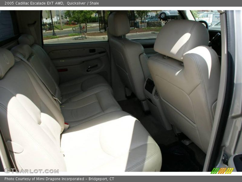 Quicksilver / Shale 2005 Cadillac Escalade EXT AWD