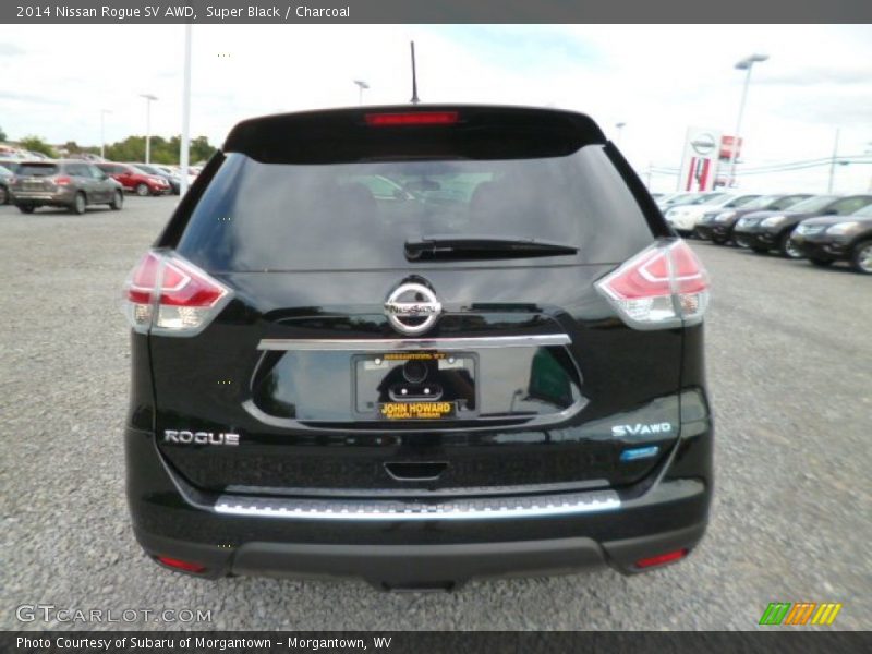 Super Black / Charcoal 2014 Nissan Rogue SV AWD