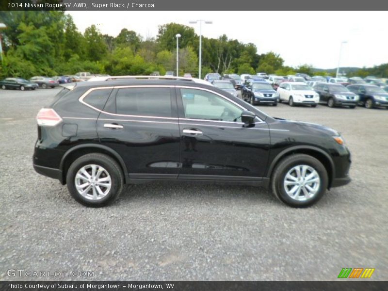 Super Black / Charcoal 2014 Nissan Rogue SV AWD