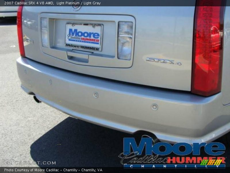 Light Platinum / Light Gray 2007 Cadillac SRX 4 V8 AWD