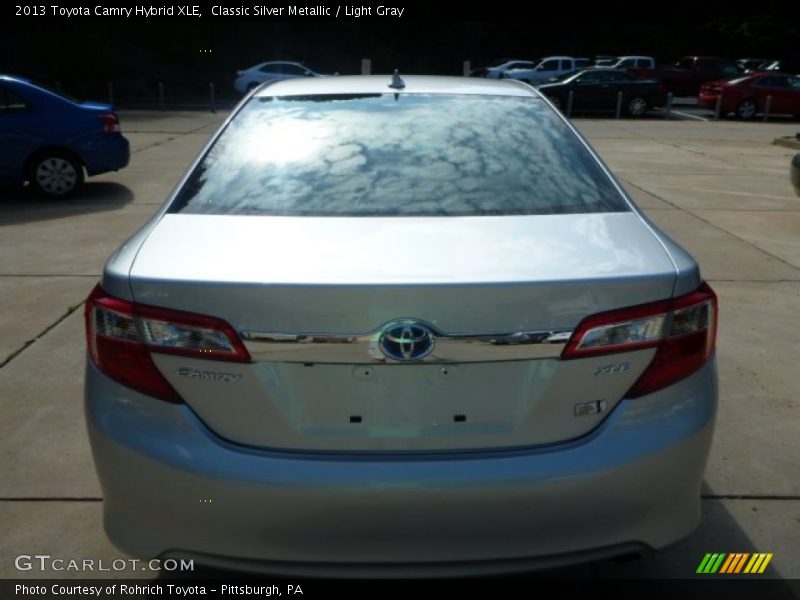 Classic Silver Metallic / Light Gray 2013 Toyota Camry Hybrid XLE