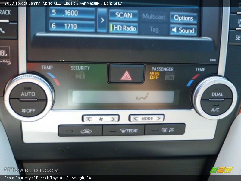 Classic Silver Metallic / Light Gray 2013 Toyota Camry Hybrid XLE