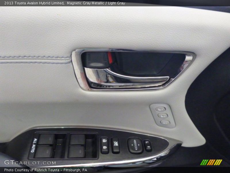 Magnetic Gray Metallic / Light Gray 2013 Toyota Avalon Hybrid Limited