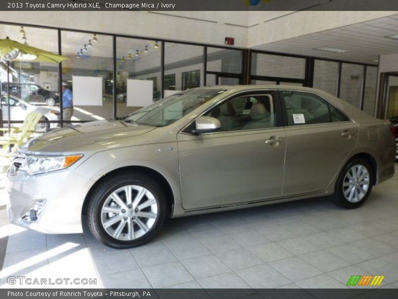 Champagne Mica / Ivory 2013 Toyota Camry Hybrid XLE
