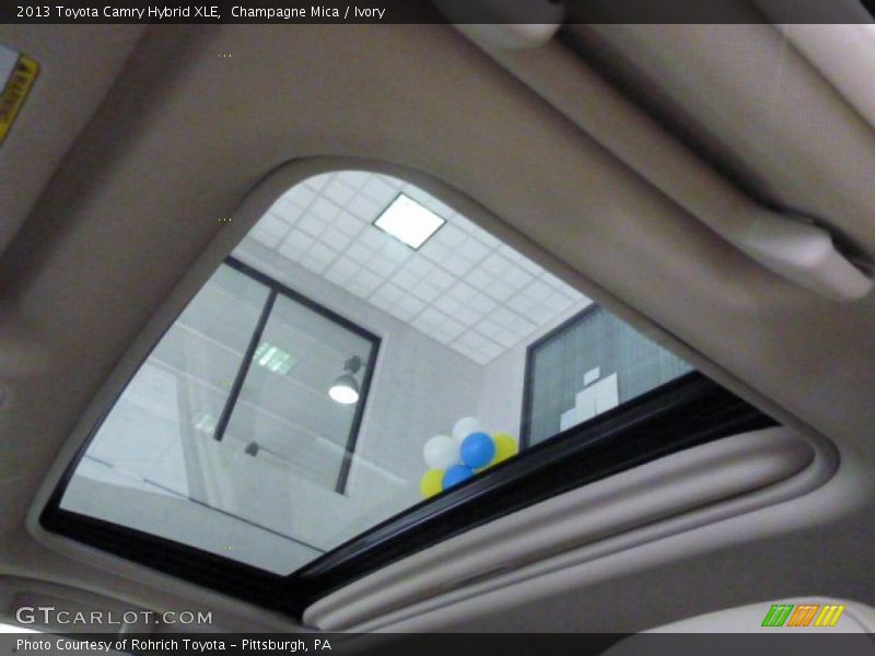 Champagne Mica / Ivory 2013 Toyota Camry Hybrid XLE