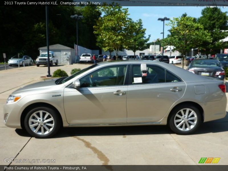 Champagne Mica / Ivory 2013 Toyota Camry Hybrid XLE