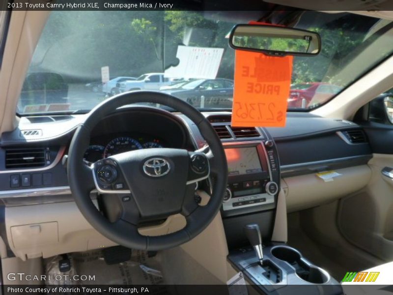 Champagne Mica / Ivory 2013 Toyota Camry Hybrid XLE