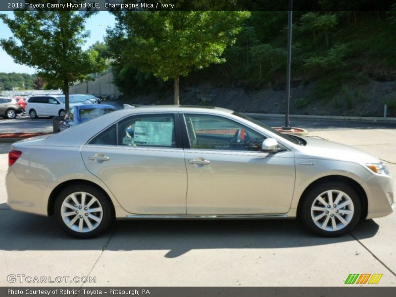 Champagne Mica / Ivory 2013 Toyota Camry Hybrid XLE