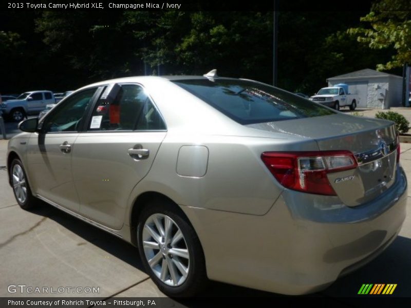 Champagne Mica / Ivory 2013 Toyota Camry Hybrid XLE