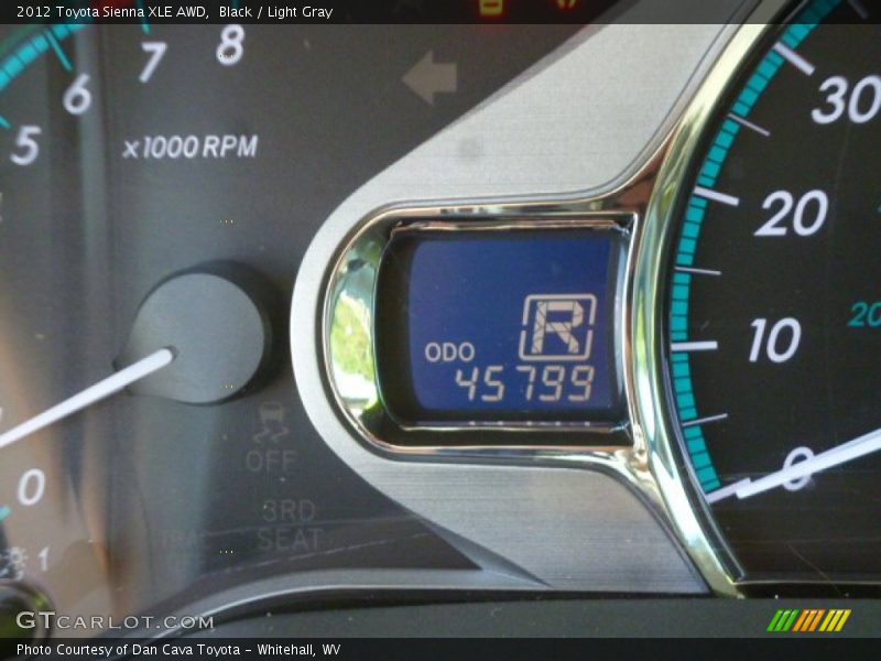 Black / Light Gray 2012 Toyota Sienna XLE AWD