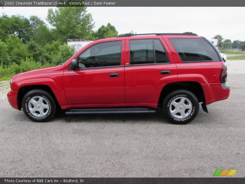 Victory Red / Dark Pewter 2002 Chevrolet TrailBlazer LS 4x4