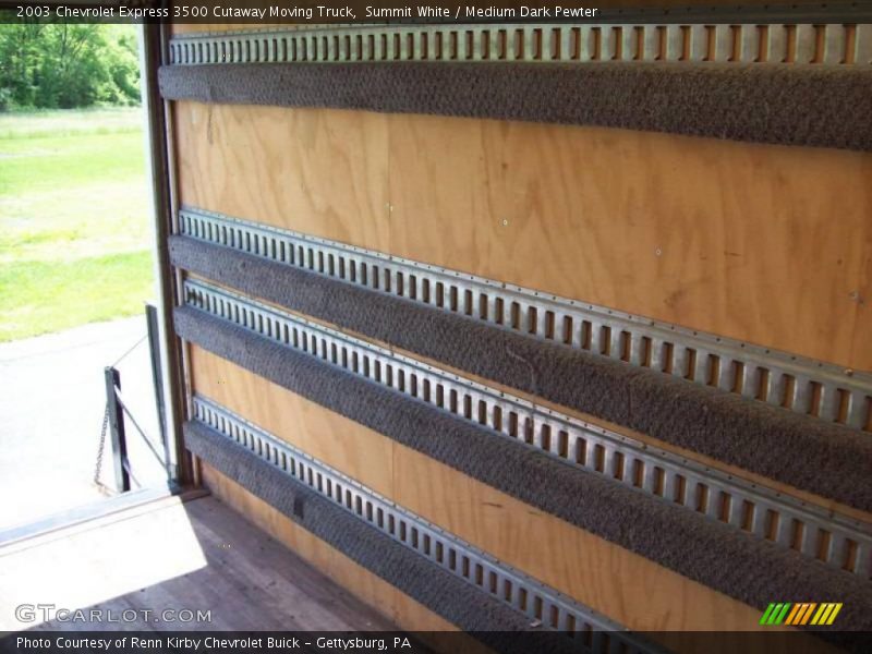 Summit White / Medium Dark Pewter 2003 Chevrolet Express 3500 Cutaway Moving Truck