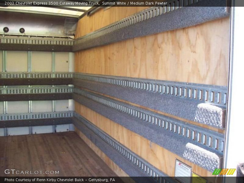 Summit White / Medium Dark Pewter 2003 Chevrolet Express 3500 Cutaway Moving Truck