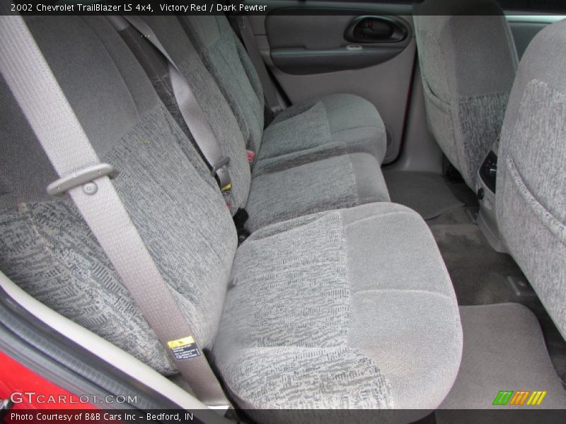 Victory Red / Dark Pewter 2002 Chevrolet TrailBlazer LS 4x4