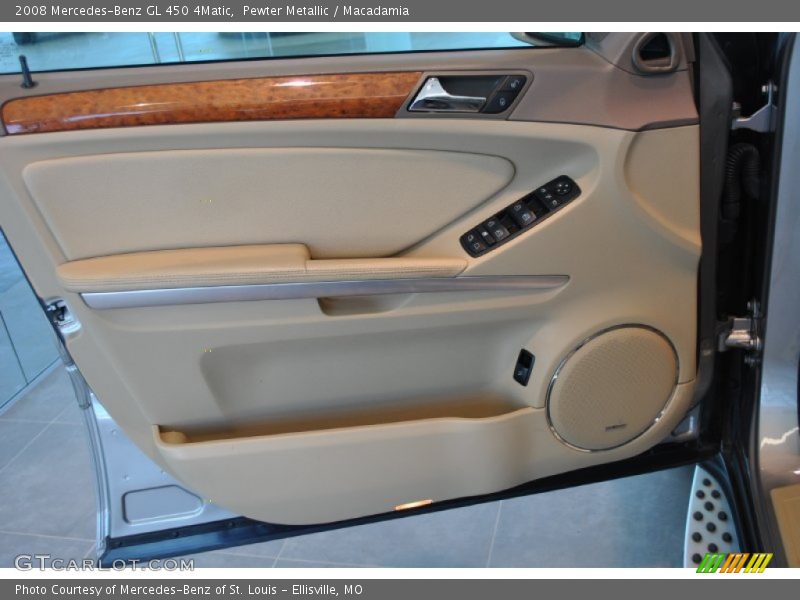 Pewter Metallic / Macadamia 2008 Mercedes-Benz GL 450 4Matic