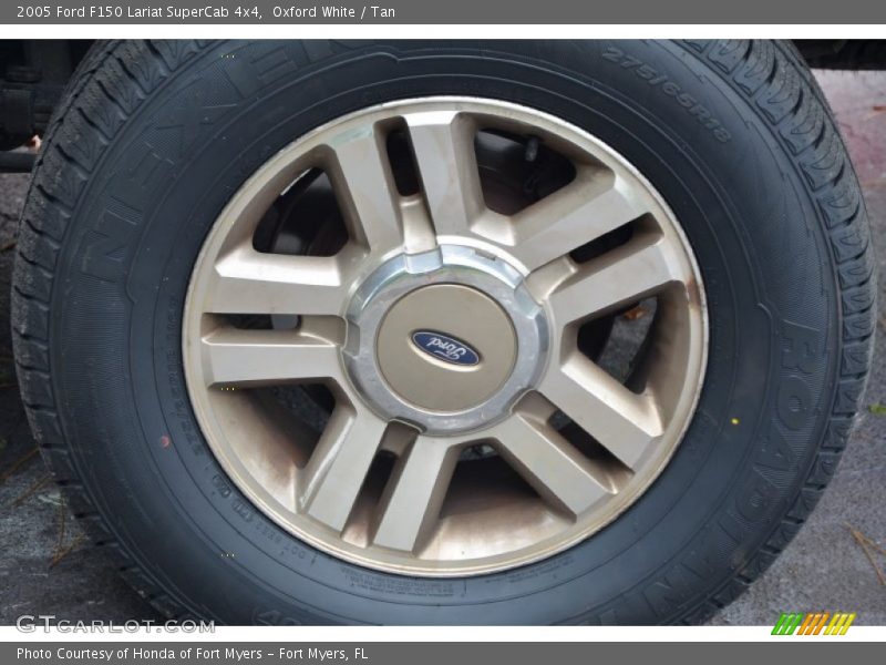 Oxford White / Tan 2005 Ford F150 Lariat SuperCab 4x4