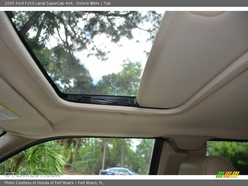 Oxford White / Tan 2005 Ford F150 Lariat SuperCab 4x4