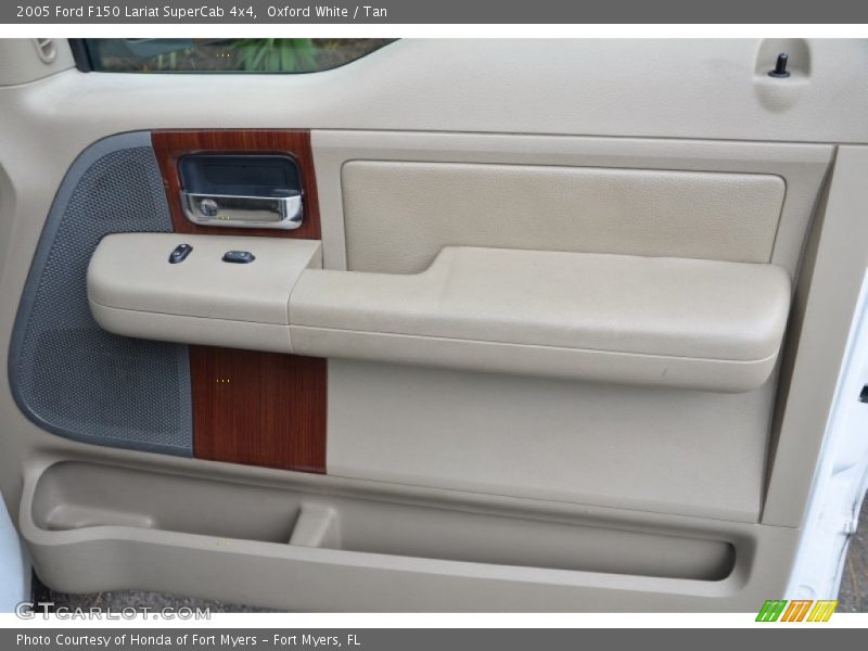 Oxford White / Tan 2005 Ford F150 Lariat SuperCab 4x4