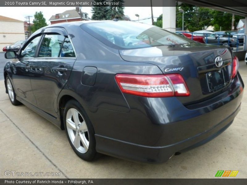 Magnetic Gray Metallic / Dark Charcoal 2010 Toyota Camry SE