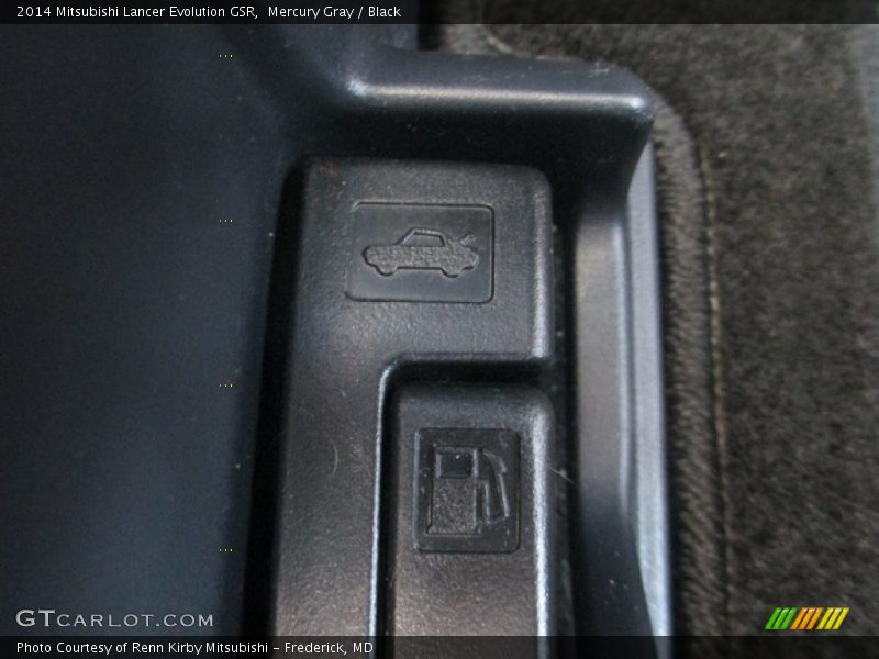 Mercury Gray / Black 2014 Mitsubishi Lancer Evolution GSR