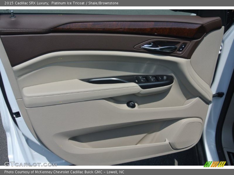Platinum Ice Tricoat / Shale/Brownstone 2015 Cadillac SRX Luxury