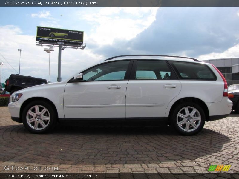 Ice White / Dark Beige/Quartz 2007 Volvo V50 2.4i