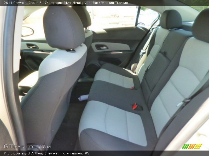 Champagne Silver Metallic / Jet Black/Medium Titanium 2014 Chevrolet Cruze LS