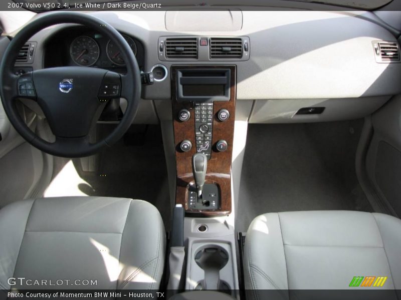 Ice White / Dark Beige/Quartz 2007 Volvo V50 2.4i