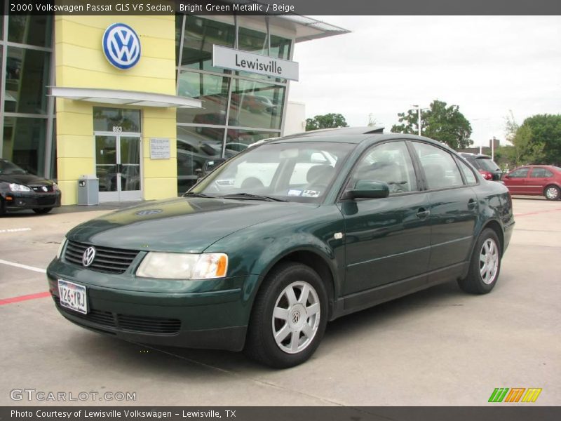Bright Green Metallic / Beige 2000 Volkswagen Passat GLS V6 Sedan