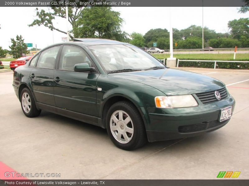 Bright Green Metallic / Beige 2000 Volkswagen Passat GLS V6 Sedan