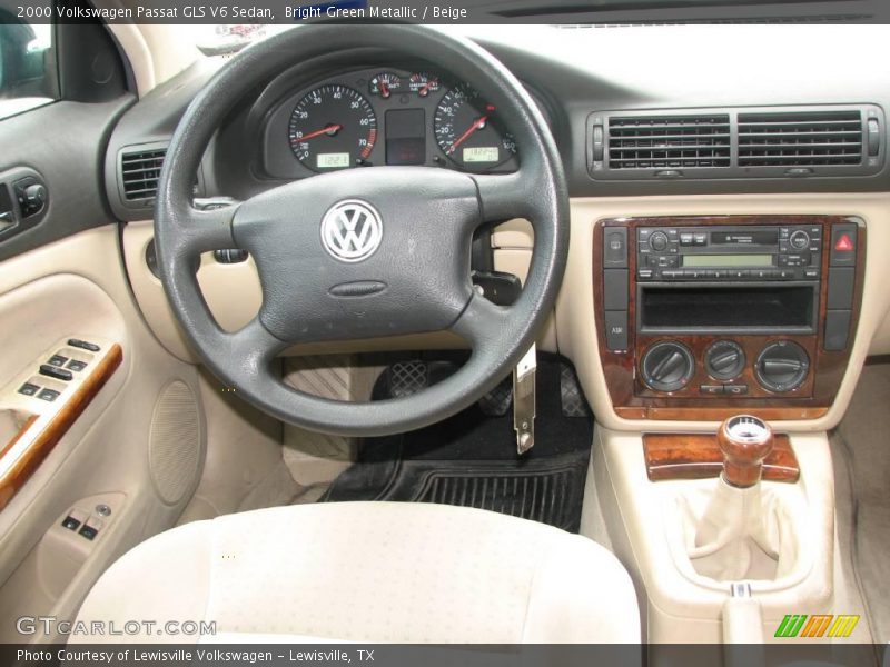 Bright Green Metallic / Beige 2000 Volkswagen Passat GLS V6 Sedan