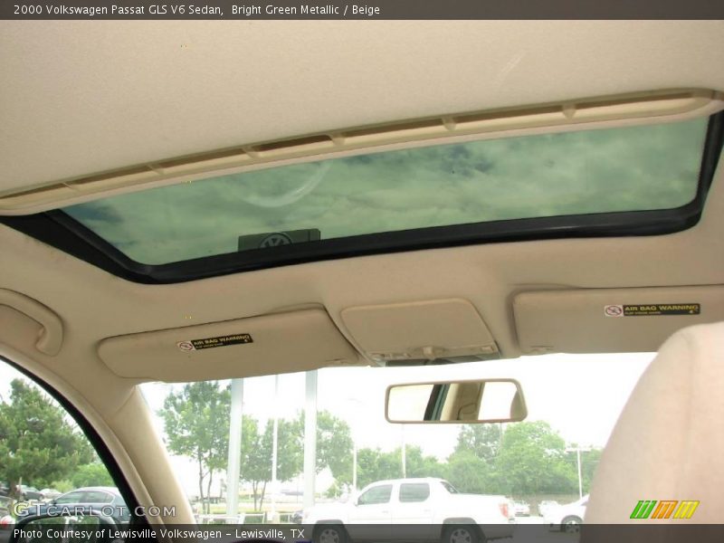 Bright Green Metallic / Beige 2000 Volkswagen Passat GLS V6 Sedan