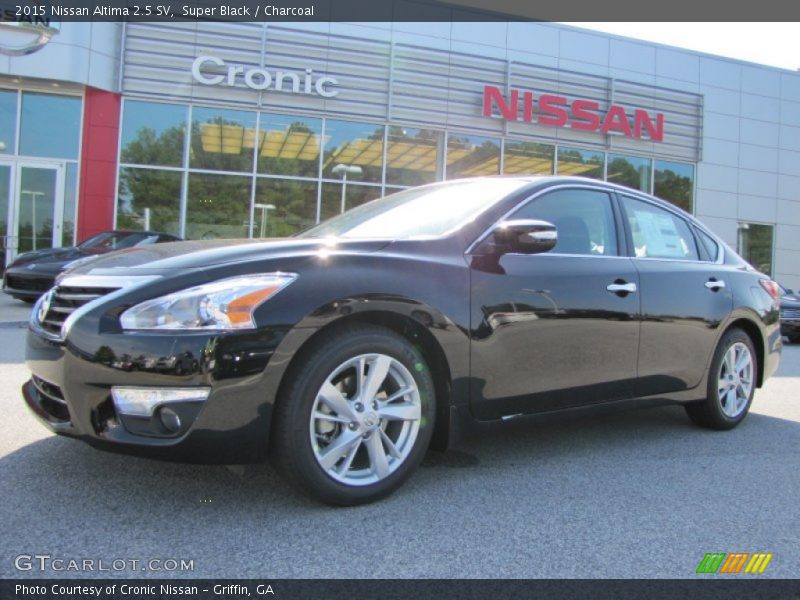 Super Black / Charcoal 2015 Nissan Altima 2.5 SV