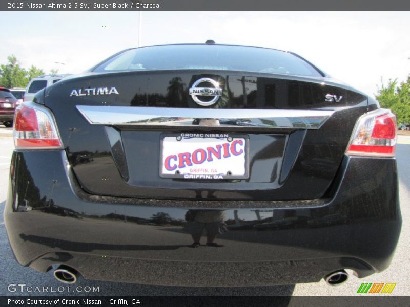 Super Black / Charcoal 2015 Nissan Altima 2.5 SV