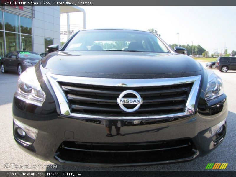 Super Black / Charcoal 2015 Nissan Altima 2.5 SV