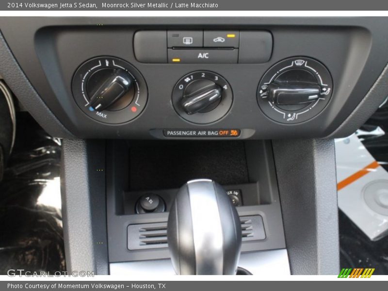 Moonrock Silver Metallic / Latte Macchiato 2014 Volkswagen Jetta S Sedan