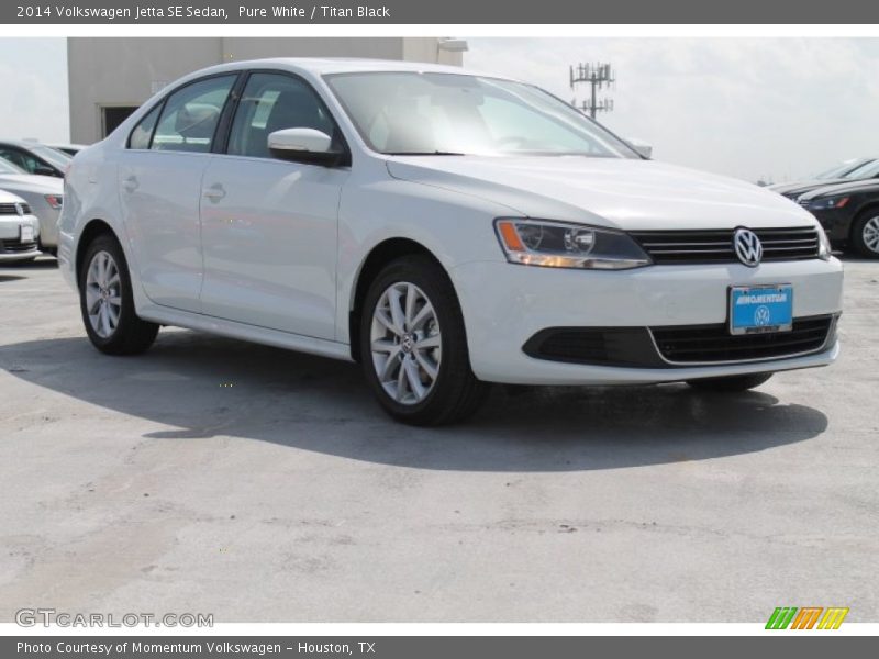 Pure White / Titan Black 2014 Volkswagen Jetta SE Sedan