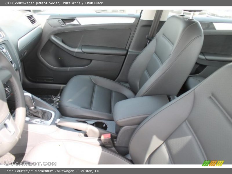 Pure White / Titan Black 2014 Volkswagen Jetta SE Sedan