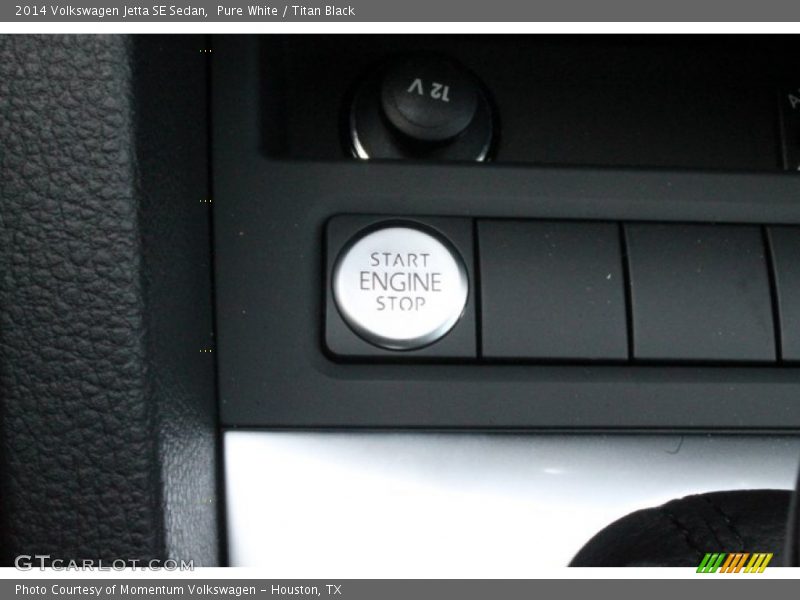 Pure White / Titan Black 2014 Volkswagen Jetta SE Sedan