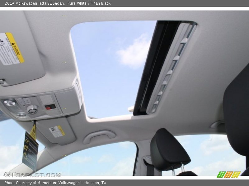 Pure White / Titan Black 2014 Volkswagen Jetta SE Sedan