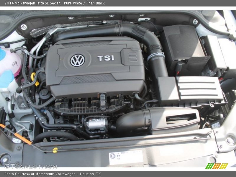 Pure White / Titan Black 2014 Volkswagen Jetta SE Sedan